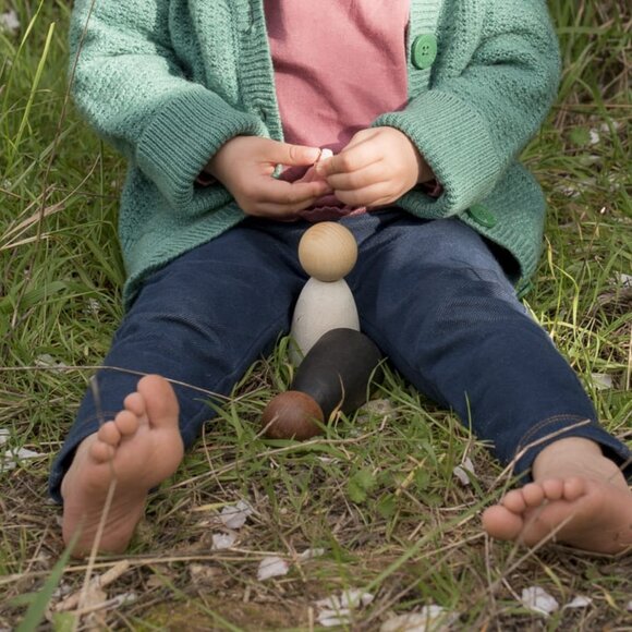 NWT Grapat Wooden Toys Large Adult Nins Dark Wood - 2 Pieces - Picture 2 of 3